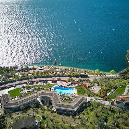 Hotel Atilius - Adults Only リモーネ・スル・ガルダ エクステリア 写真